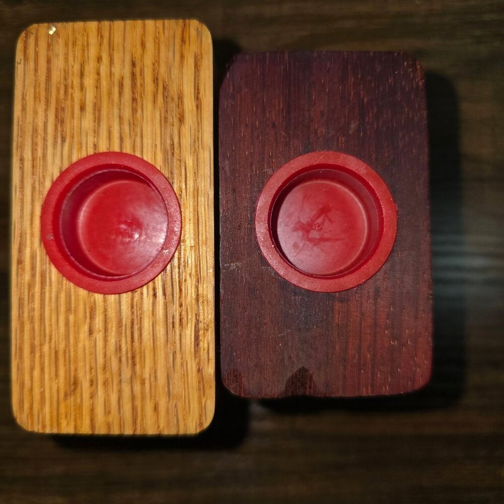 MCM Pyramid Salt & Pepper Shakers Striped Wood Grain Red Accents 2-Piece Set - Picture 5 of 14